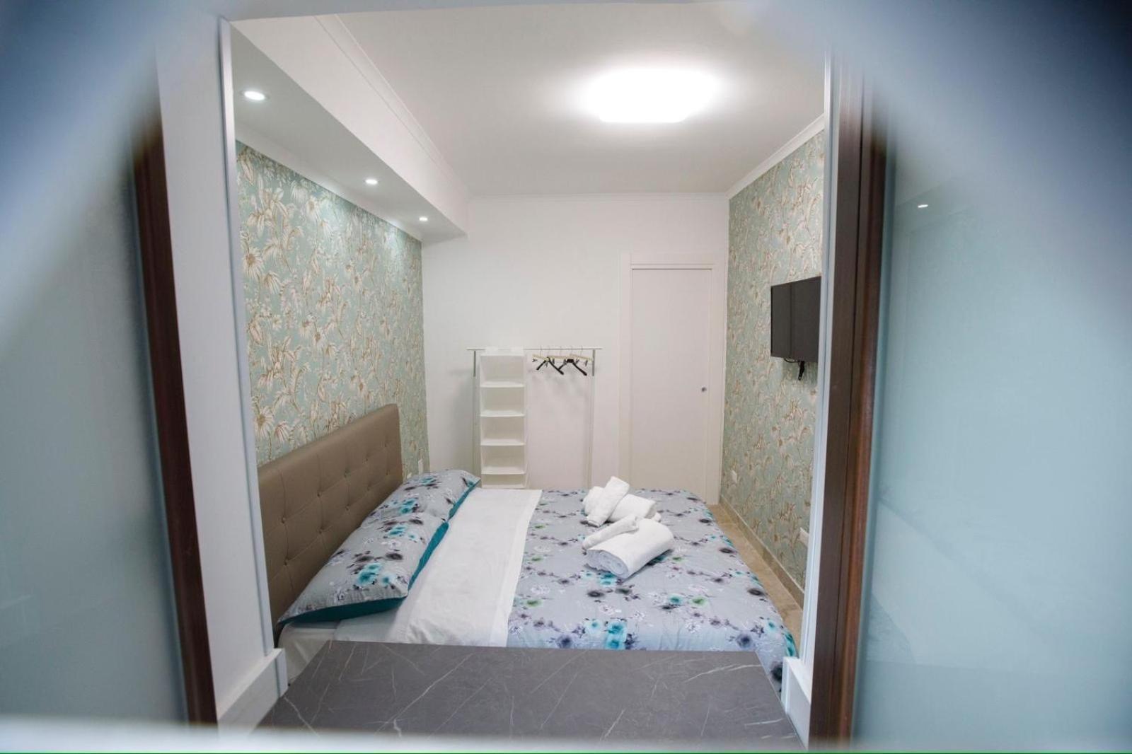 B&B Le Stanze Di Aurora Naples Luaran gambar