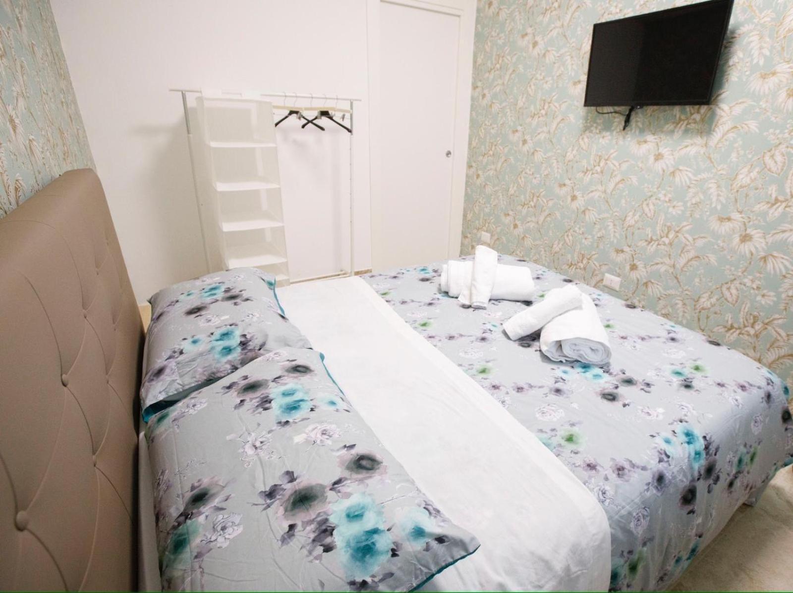 B&B Le Stanze Di Aurora Naples Luaran gambar