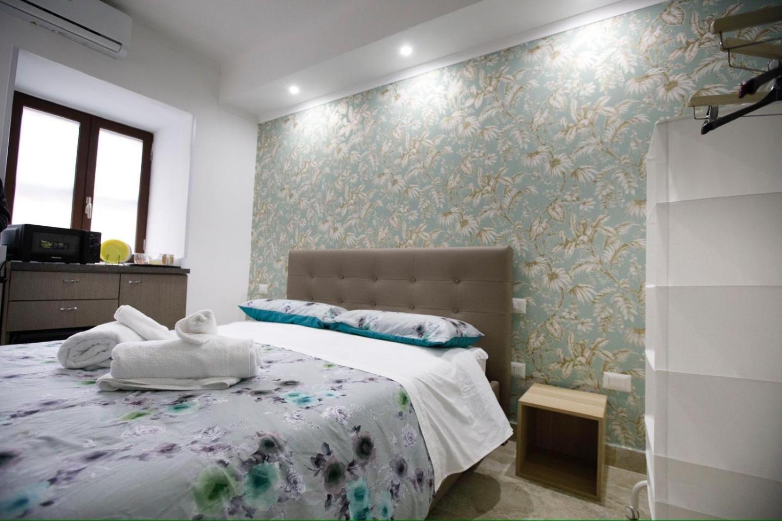 B&B Le Stanze Di Aurora Naples Luaran gambar